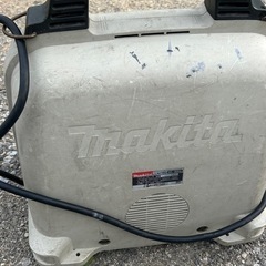 マキタエアコンプレッサの画像