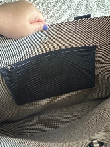 20％オフです。COACHデニムトート(お話し中です)