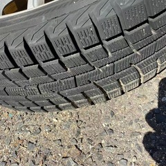 車のパーツ タイヤ、ホイールの画像