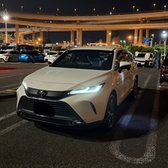 トヨタ　ハリアー　ガソリンGグレード