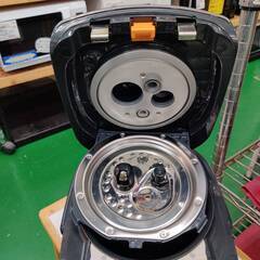 【愛品倶楽部柏店】象印マホービン ZOJIRUSHI 2024年製 3合炊き 圧力IH炊飯器 NP-RT05の画像