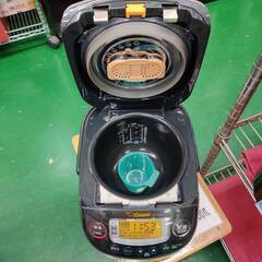 【愛品倶楽部柏店】象印マホービン ZOJIRUSHI 2021年製 3合炊き 圧力IH炊飯器 NP-RN05の画像