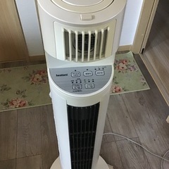 タワー扇風機の画像