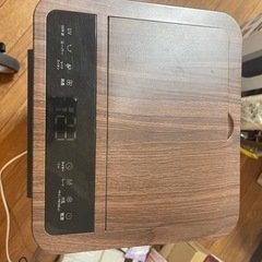 冷風機 冷風扇風機 強力 人気 冷風扇【工事不要&3方向で省エネ】吸水し強冷感UP スポットクーラー 冷房LED液晶画面 8L大容量タンク イオン発生 3つモード&3段階風量 静音 自動首振り ルーバー機能 24時間入・切タイマー 室内温度表示 水不足提示 氷入れ タッチ/リモコン付きの画像