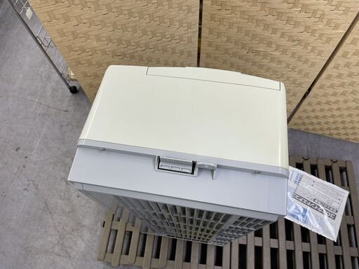 コロナ ルームエアコン 窓用エアコン 2016年製 4.5〜7畳 CW-A1816 冷房専用タイプ マイナスイオン発生機能付 ホワイト