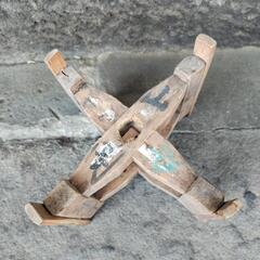 糸車　幅約22cm 高さ約16cmの画像