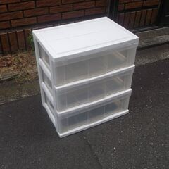 メーカー不明　衣装ケース　3段　幅54cm奥行38.5cm高さ6...