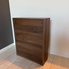 ケーブル収納 棚　