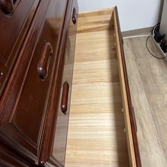 定価4万円　杉タンスの画像