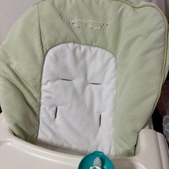 届けます😊　コンビ　ハイローチェア　洗い替えセットの画像
