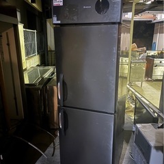 業務用冷凍庫