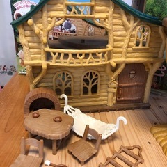 森のどきどきツリーハウス　森のわくわくログハウス　シルバニアファミリー　美品です！の画像