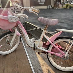 16インチ補助輪付き自転車