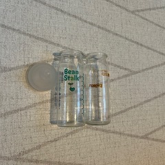 ガラス哺乳瓶  100ml×2本