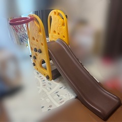 きりんスライダー　滑り台