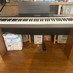 電子ピアノ
