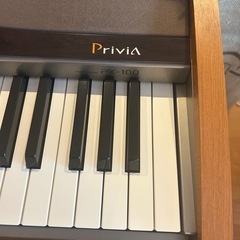 電子ピアノの画像