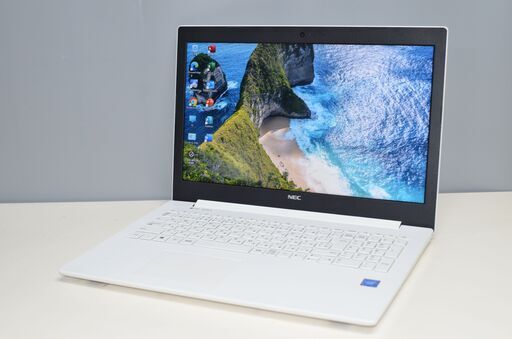 良品】ASUS Core i3+SSD+内蔵カメラ 即戦力