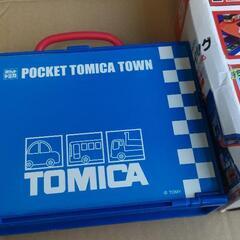 ポケットトミカタウン お出かけプレイバッグの画像