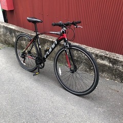【京都発】クロスバイク　黒赤カラー　外装６段変速　すぐに乗り出し可能 京都発】クロスバイク黒赤カラー外装6段変速すぐに乗り出し可能