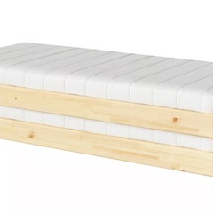 160cmのベッドまたは80cmのスタッキングベッド2台