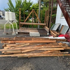 差し上げます！！木材など廃材色々