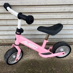 AVIGO バランスバイク ピンク 子ども用 の画像