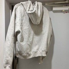 MIUMIUミュウミュウ セットアップスウェット レディース服の画像