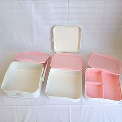 【中古品】フルタイム 3段 ランチボックス 白/ピンク ピクニック用 お弁当箱の画像