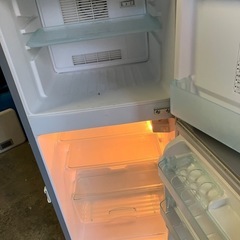 TOSHIBA冷凍冷蔵庫YR-12Tの画像