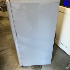 TOSHIBA冷凍冷蔵庫YR-12Tの画像