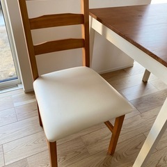 ダイニングテーブルセットの画像