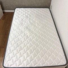 マットレス　セミダブル　美品