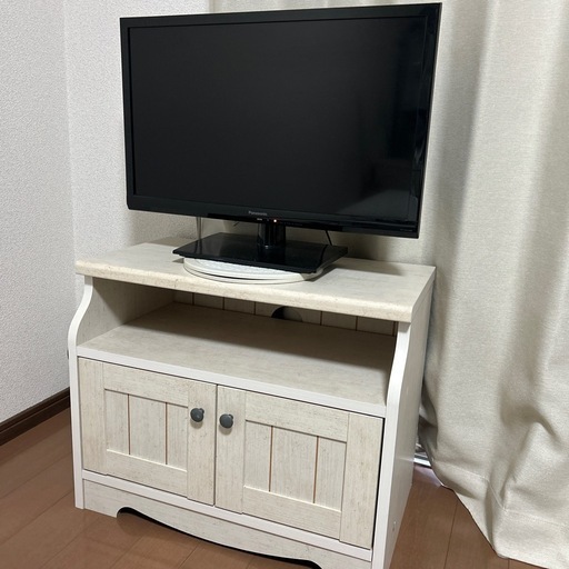 7/5.6引き取り限定　テレビ・テレビ台　セット