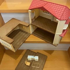 赤い屋根の大きなお家　シルバニアファミリー　