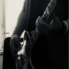 オリジナル曲を作ってます（Ｊロックを基盤に色々良いと思う曲…