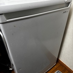 シャープ　冷凍庫　FJ-HS9X
