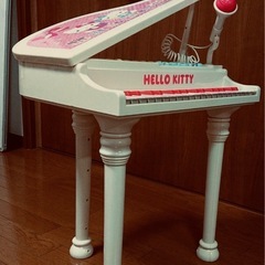 お話し中°°kittyちゃんのピアノ*