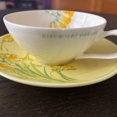 花柄のティーカップの画像