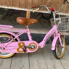 女の子用自転車の画像