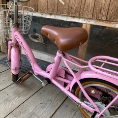 女の子用自転車の画像