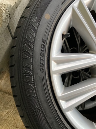 210クラウン純正アルミタイヤ