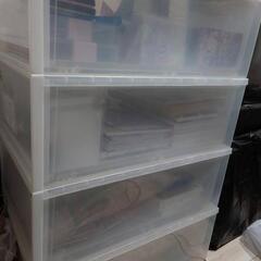 プラスチック収納ケース 4つ