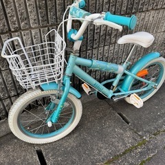 子供用水色自転車　女の子