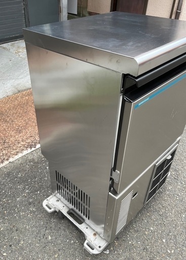 【動確済み】2018年 美品 ホシザキ 業務用製氷機 キューブアイスメーカー IM-35M-1 100V アンダーカウンター 幅500
