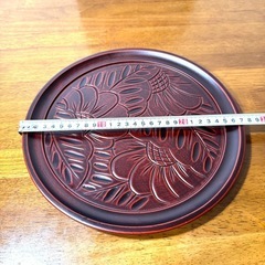 丸盆 鎌倉盛菊 菊 漆器 天然木の画像