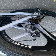 クロスバイク 自転車の画像