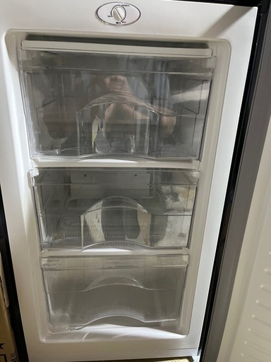 本日のみ1万円→値下げ❗️　1ドア冷凍庫　60L
