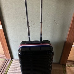 キャリーケース