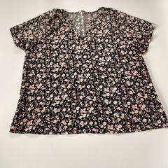 ★レディース服★夏物★花柄★
